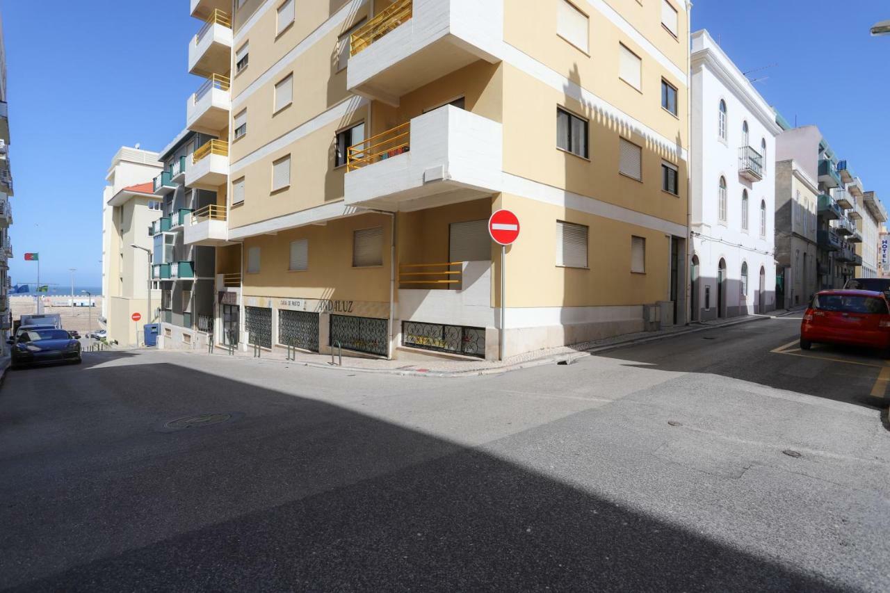 Apartamento Casino Praia III Figueira da Foz Εξωτερικό φωτογραφία